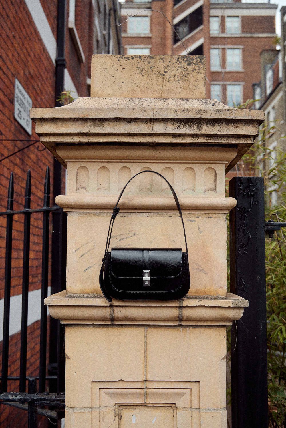 Atelier Classic Baguette S - Mjade