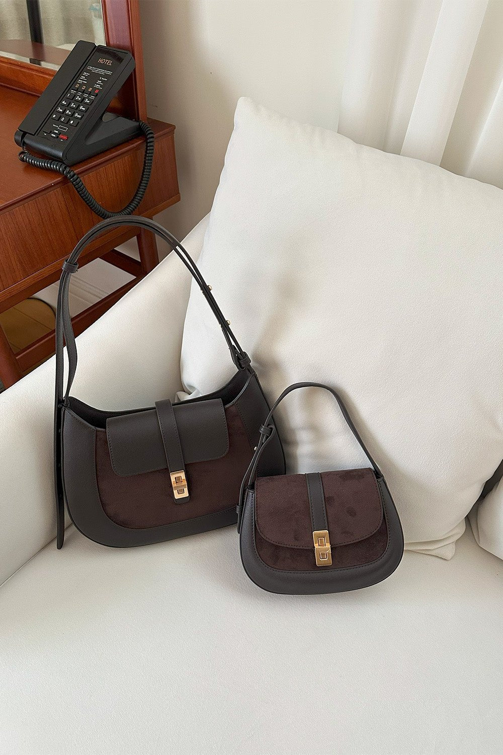 Atelier Suede · Amanda S - Mjade