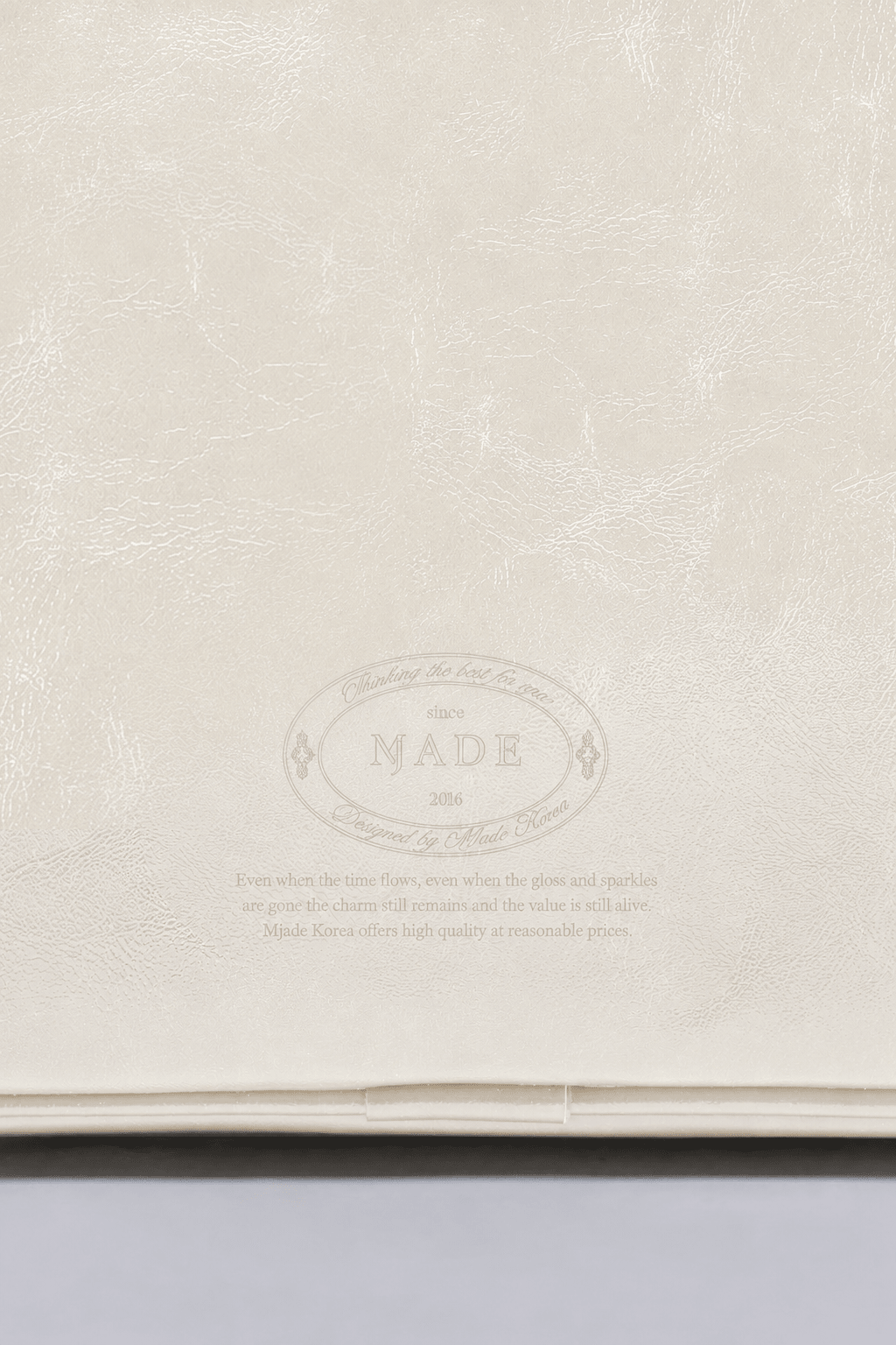 Classic · Pocket Classic M - Mjade