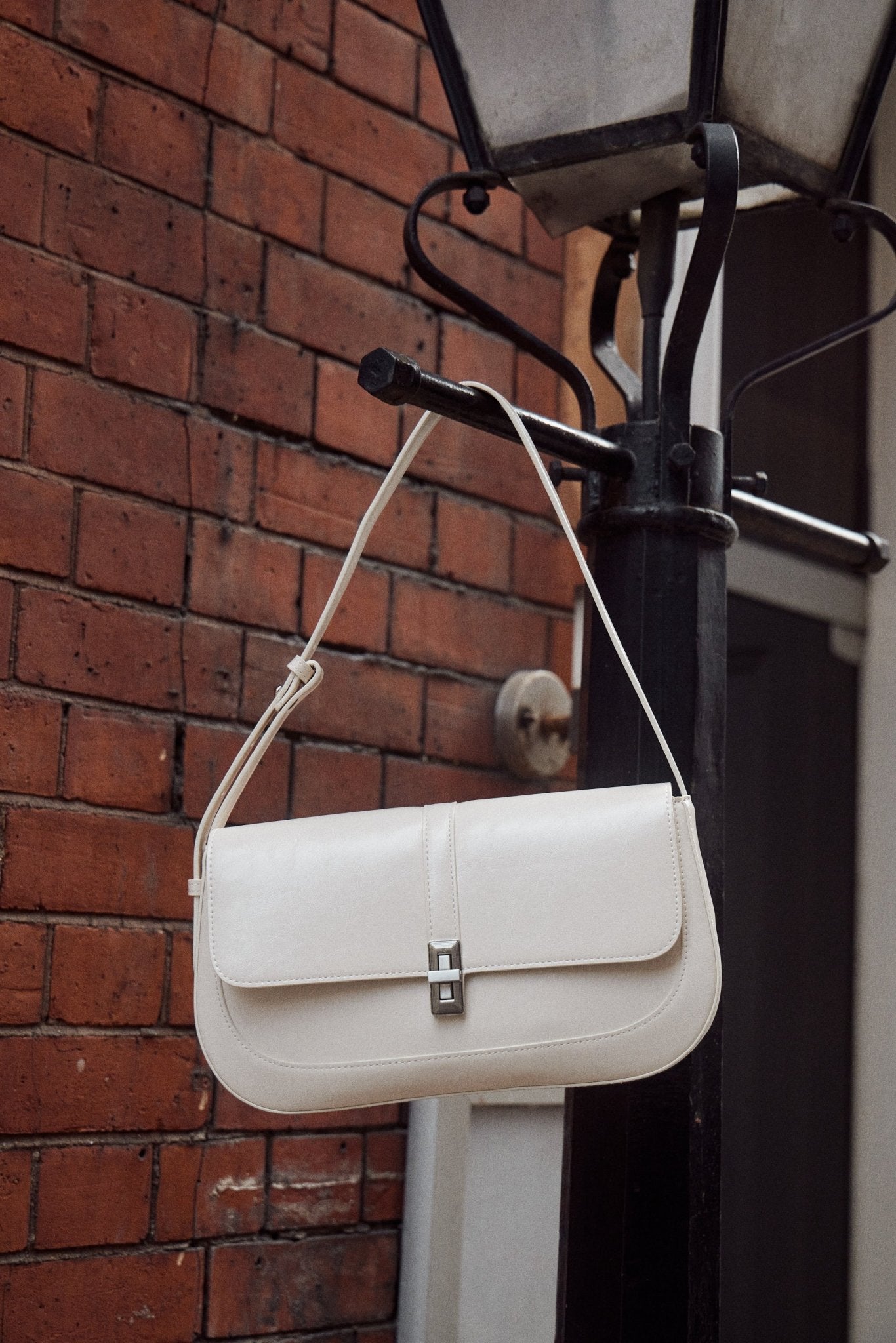 Atelier Classic · Baguette M - Mjade