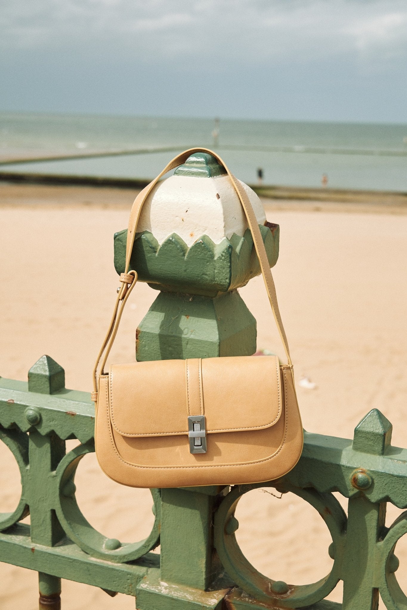 Atelier Classic Baguette S - Mjade