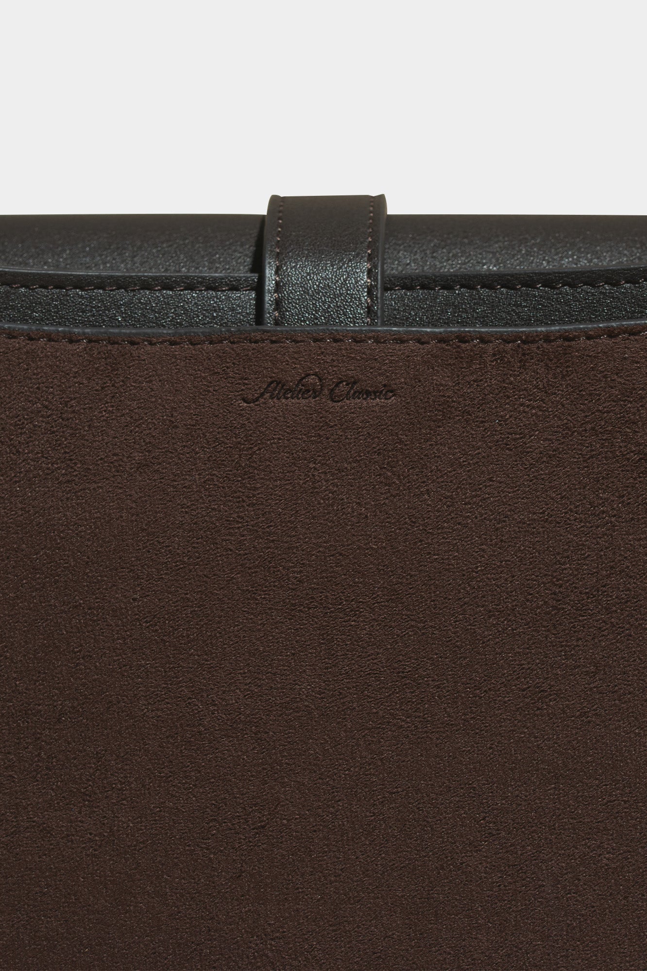 Atelier Suede · Amanda M - Mjade