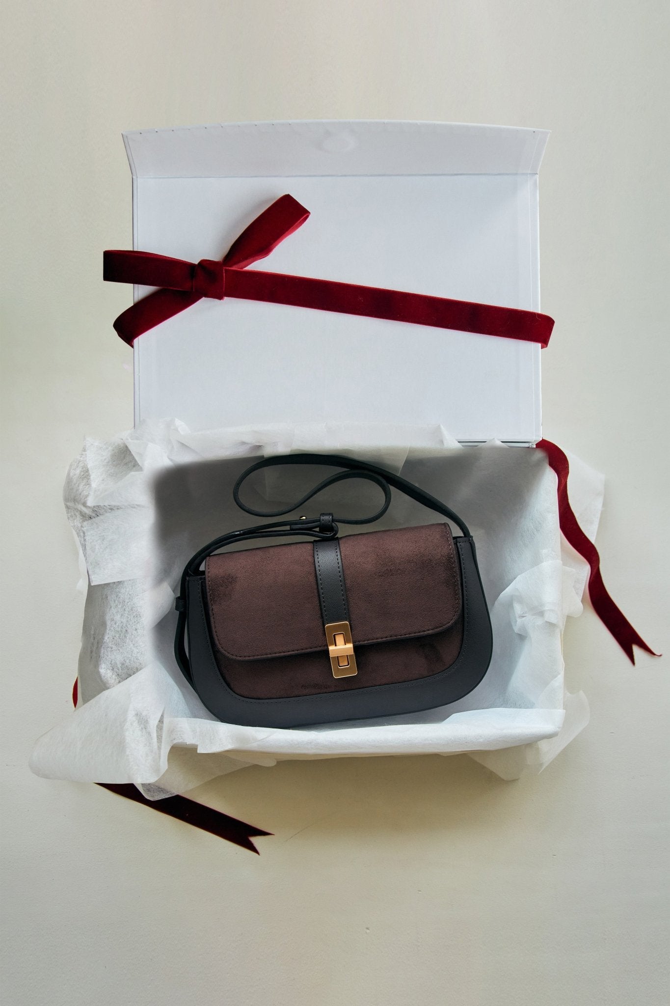 Atelier Suede · Baguette S - Mjade