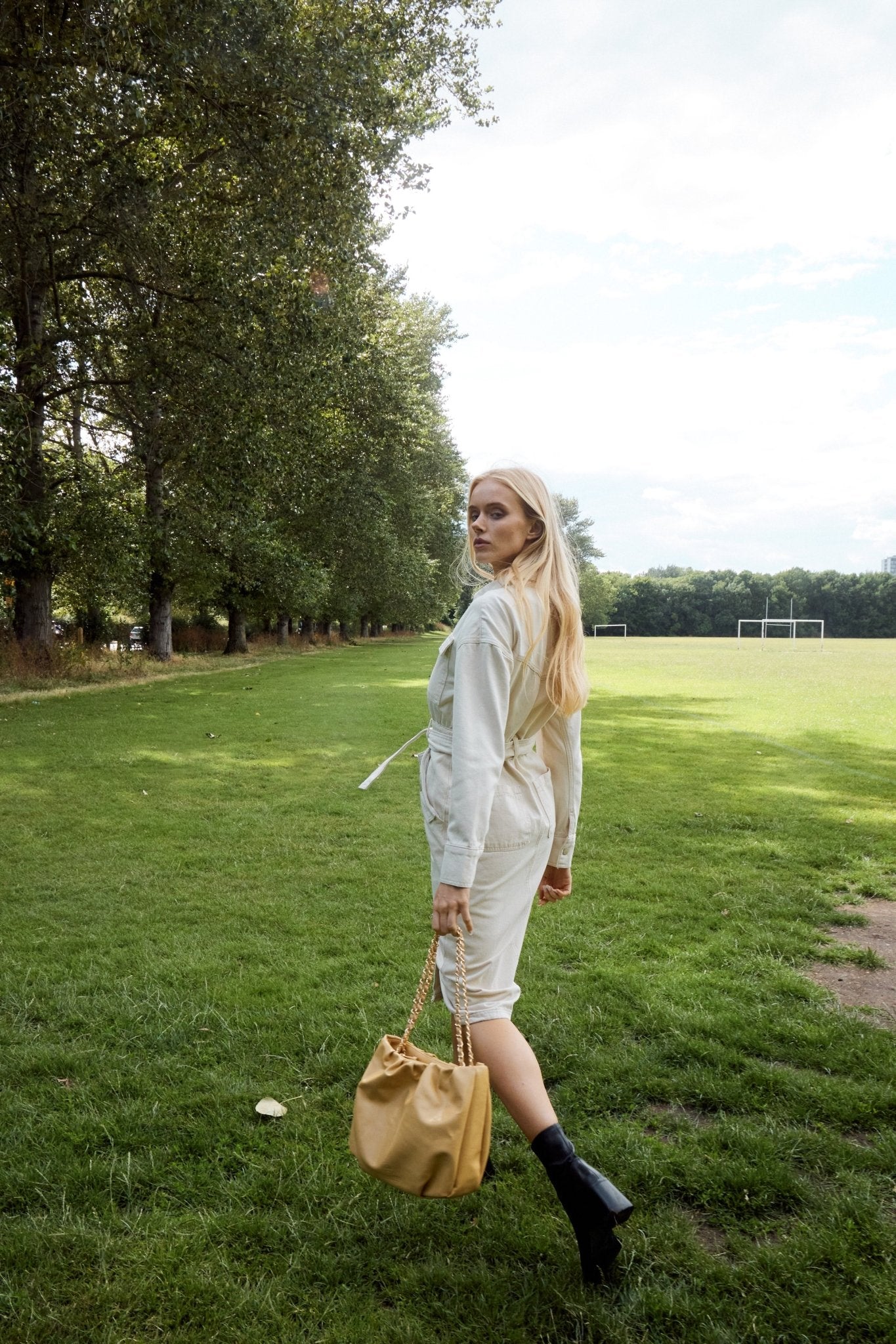 Classic · Chain Shoulder - Mjade